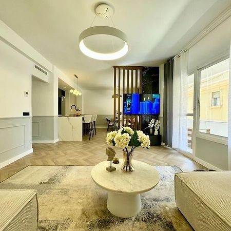 4Bd Central Soho Luxe Retreat Terrace 2Bh & Ac Малага Экстерьер фото